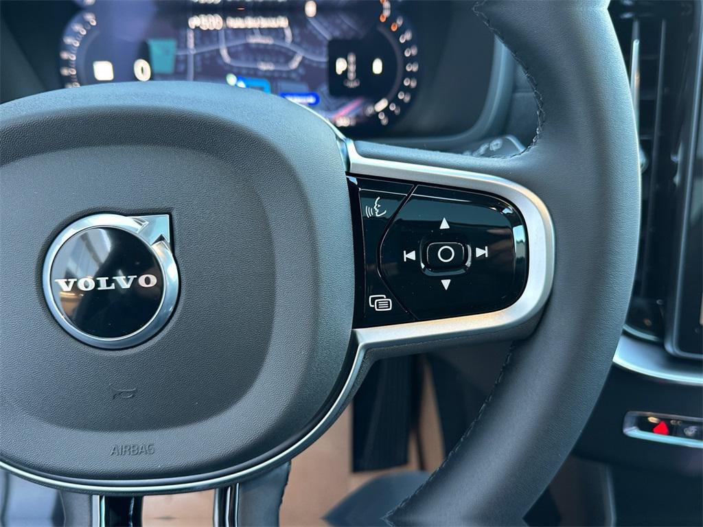 new 2026 Volvo XC90 car, priced at $71,145