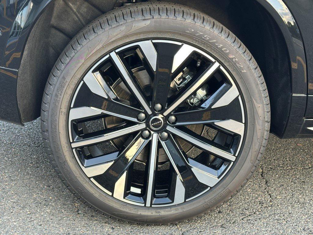 new 2026 Volvo XC90 car, priced at $68,825