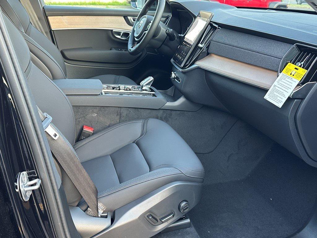 new 2026 Volvo XC90 car, priced at $68,825