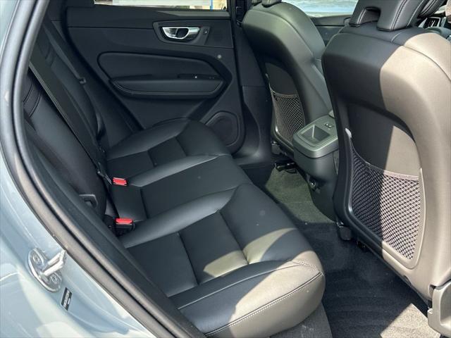 new 2025 Volvo XC60 car, priced at $49,895