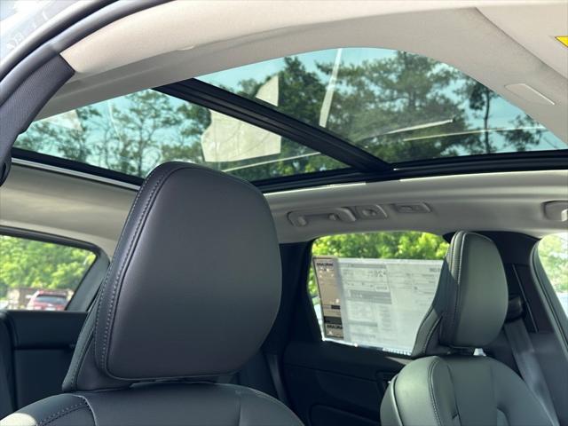 new 2025 Volvo XC60 car, priced at $49,895