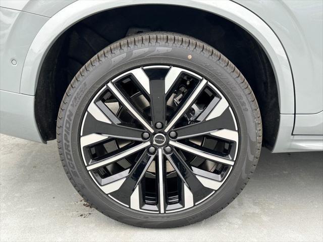 new 2025 Volvo XC90 Plug-In Hybrid car, priced at $82,905