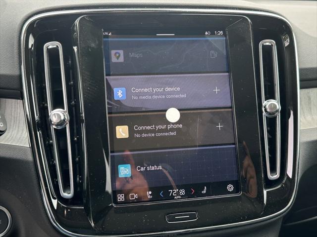 new 2025 Volvo XC40 car, priced at $46,035