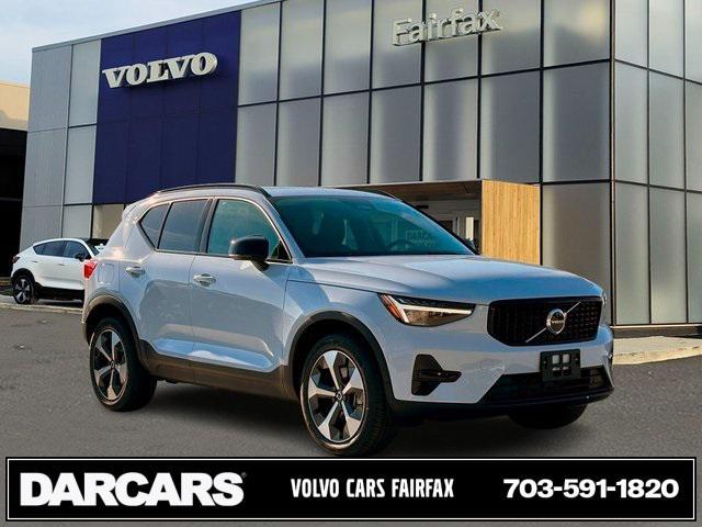 new 2024 Volvo XC40 car, priced at $44,395