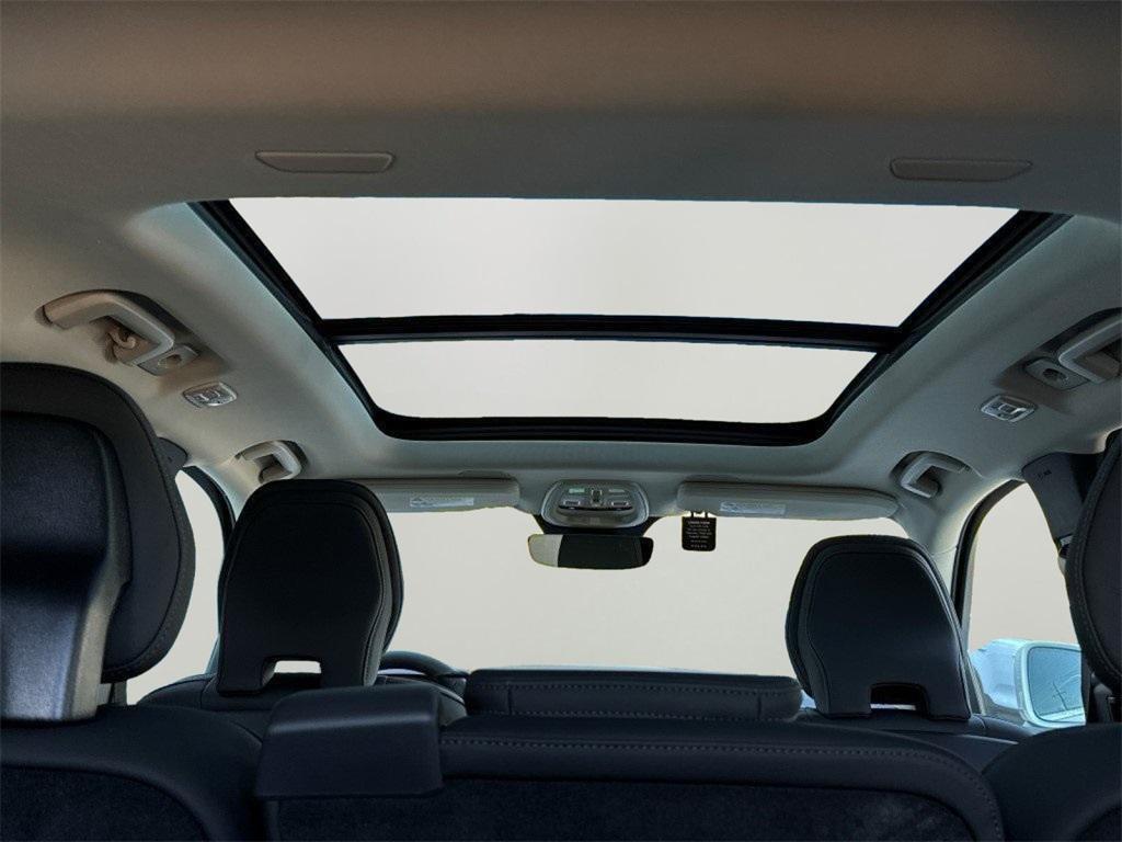 new 2025 Volvo XC90 Plug-In Hybrid car, priced at $75,805