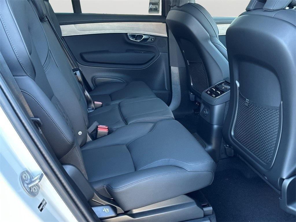 new 2025 Volvo XC90 Plug-In Hybrid car, priced at $75,805