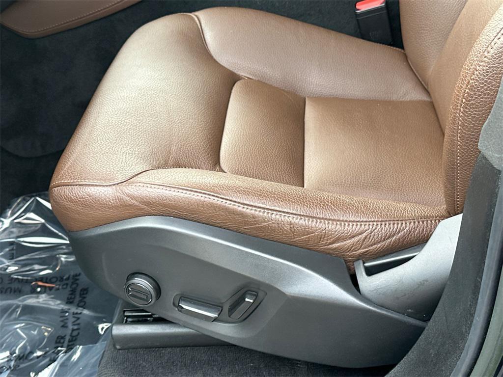 used 2022 Volvo XC90 car, priced at $36,900