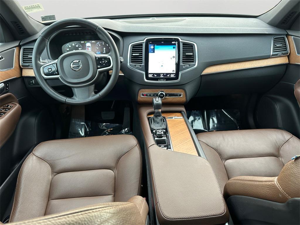 used 2022 Volvo XC90 car, priced at $36,900