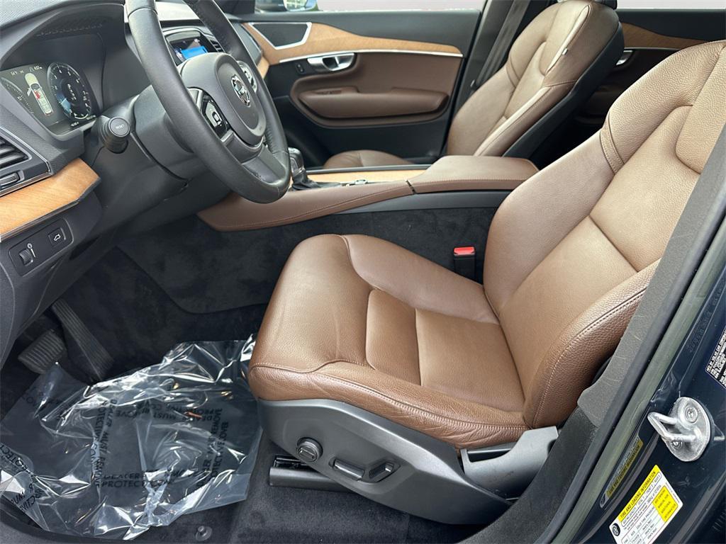 used 2022 Volvo XC90 car, priced at $36,900