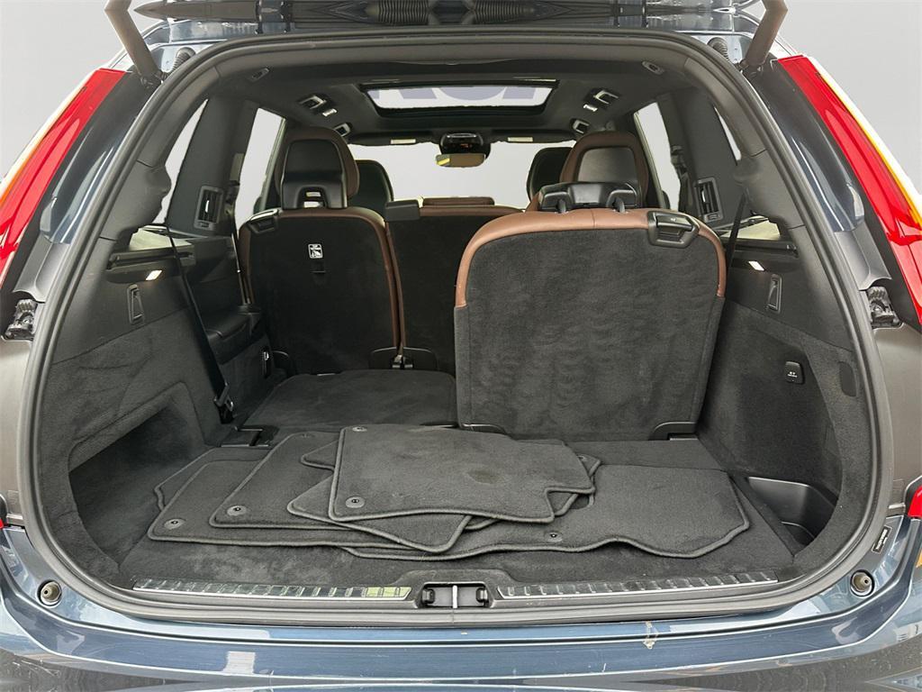 used 2022 Volvo XC90 car, priced at $36,900