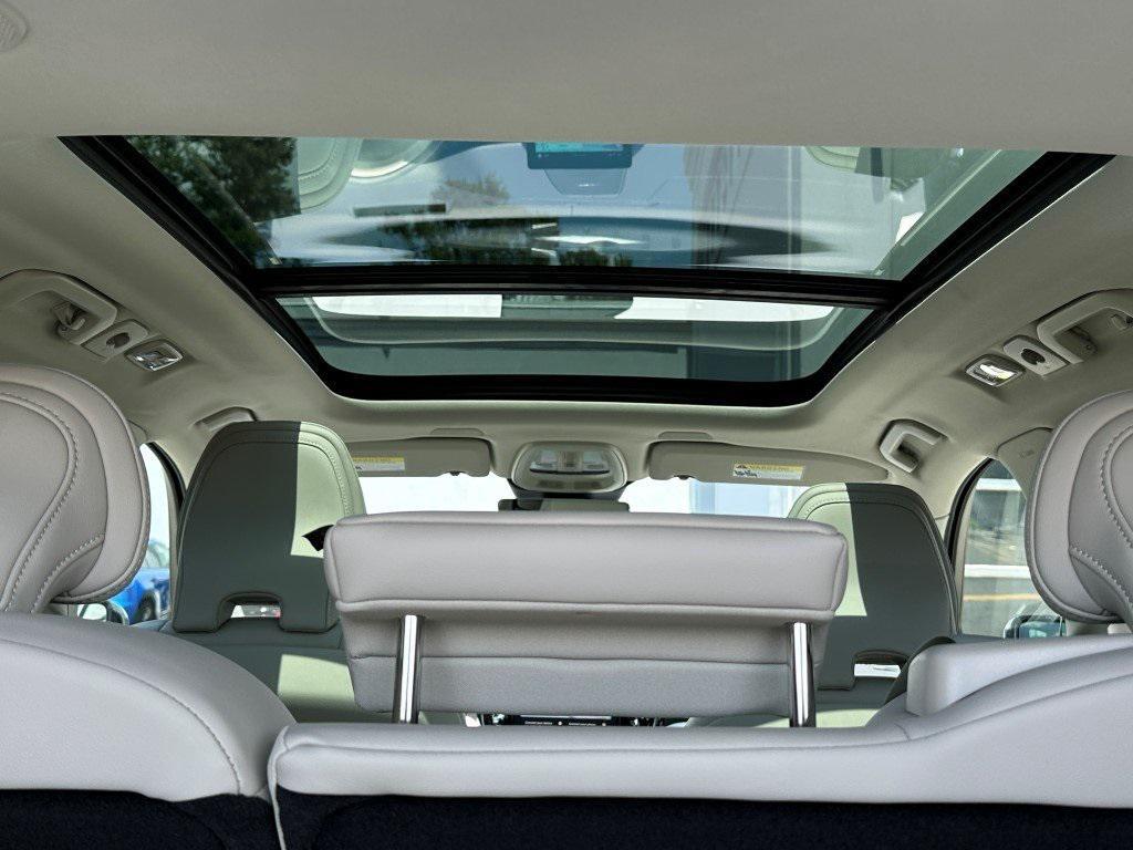 new 2026 Volvo XC60 car, priced at $62,935
