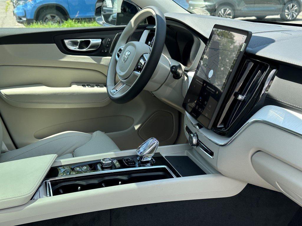new 2026 Volvo XC60 car, priced at $62,935