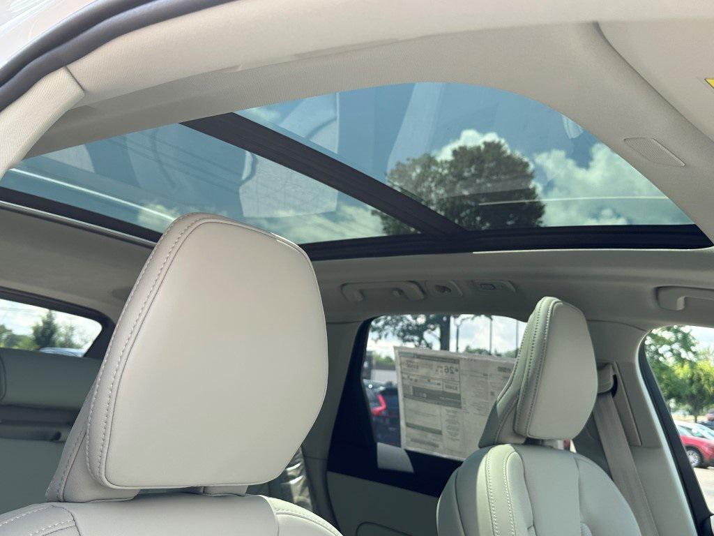 new 2026 Volvo XC60 car, priced at $62,935