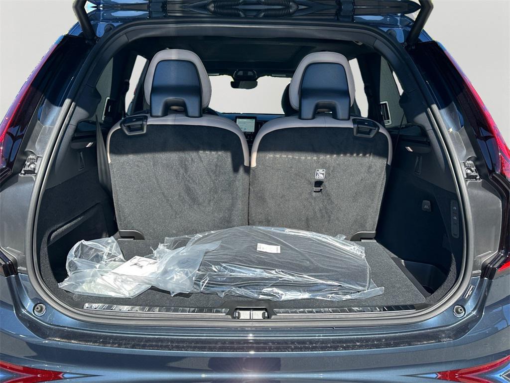 new 2026 Volvo XC90 Plug-In Hybrid car, priced at $83,995