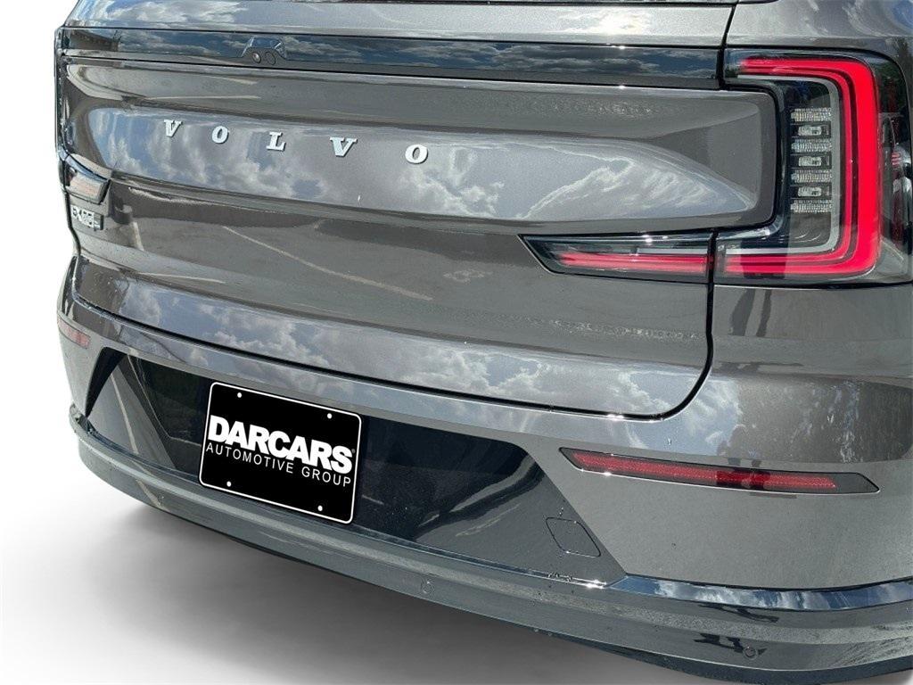 new 2025 Volvo EX90 car, priced at $83,740