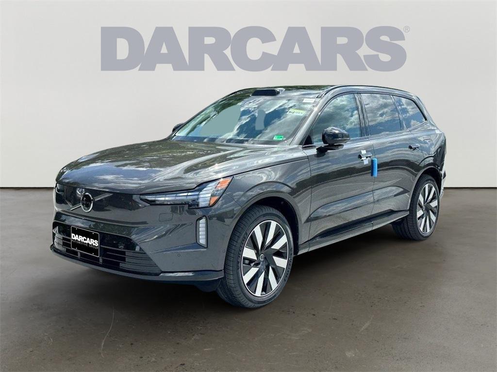 new 2025 Volvo EX90 car, priced at $83,740