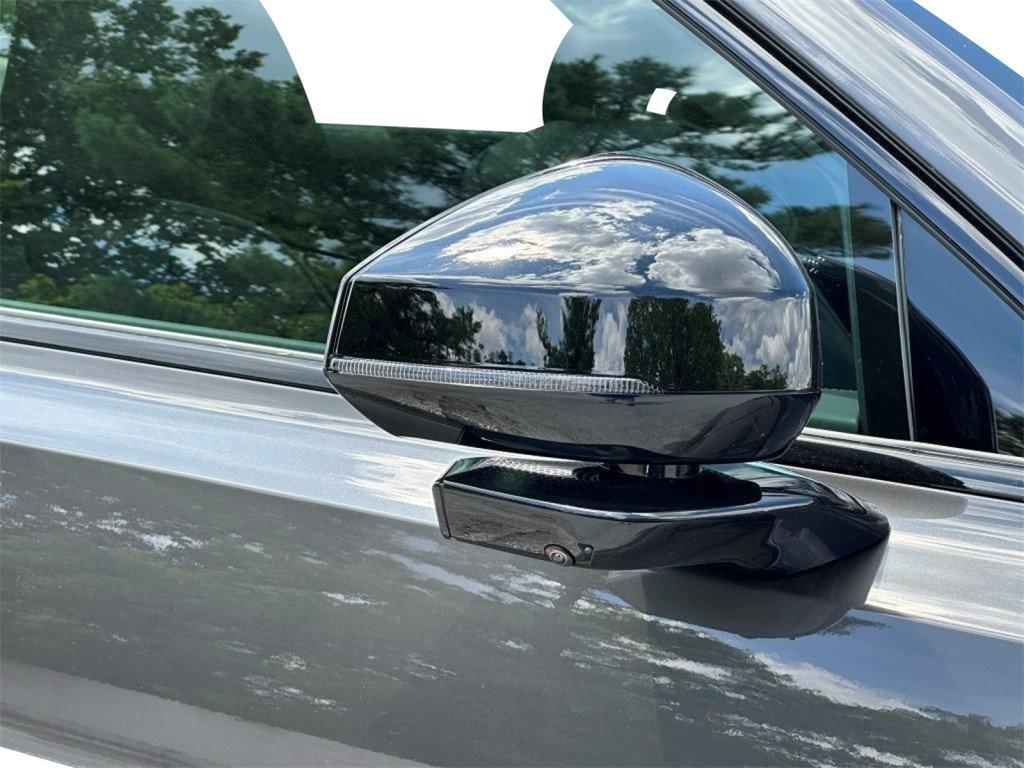 new 2025 Volvo EX90 car, priced at $83,740