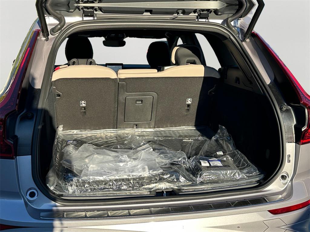 new 2026 Volvo XC60 car, priced at $54,985