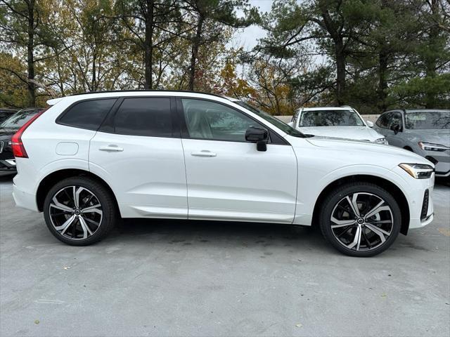 new 2025 Volvo XC60 car, priced at $58,635