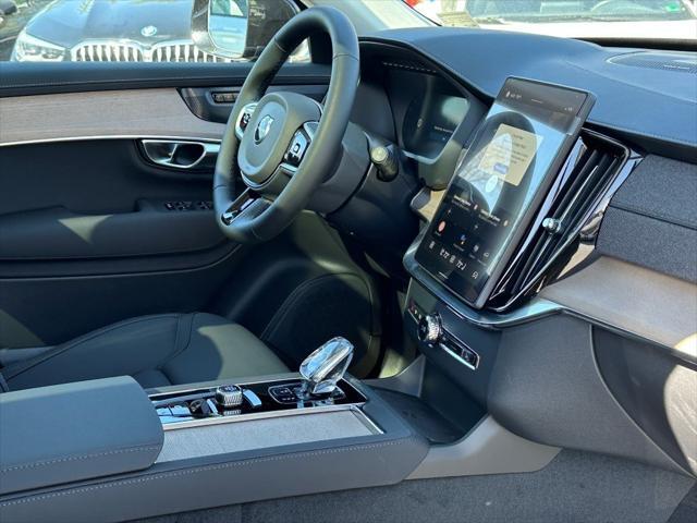 new 2025 Volvo XC90 Plug-In Hybrid car, priced at $78,805