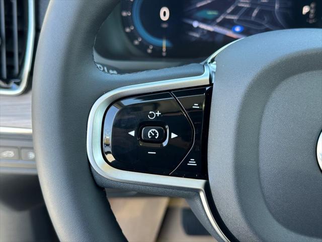 new 2025 Volvo XC90 Plug-In Hybrid car, priced at $78,805