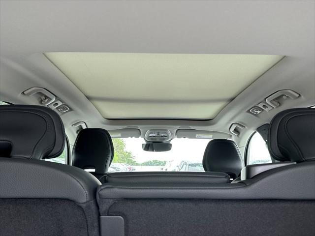 new 2025 Volvo XC60 car, priced at $55,360