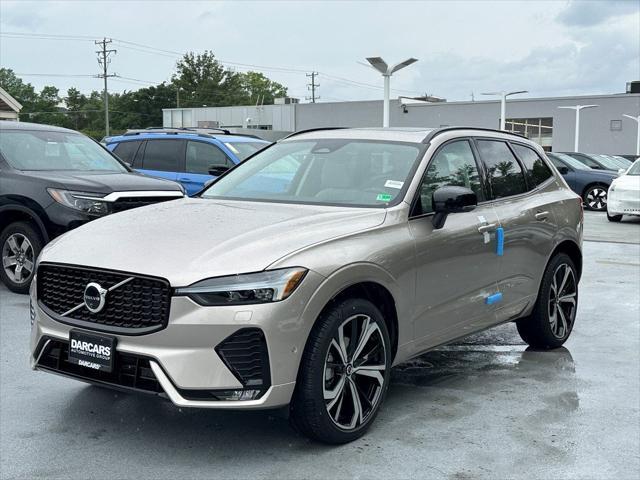 new 2025 Volvo XC60 car, priced at $60,660