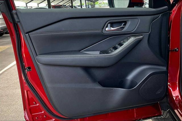 new 2025 Nissan Rogue car, priced at $33,345