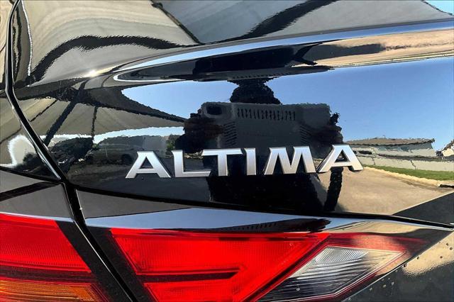 used 2023 Nissan Altima car, priced at $22,287