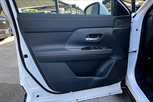 new 2025 Nissan Kicks car, priced at $28,520