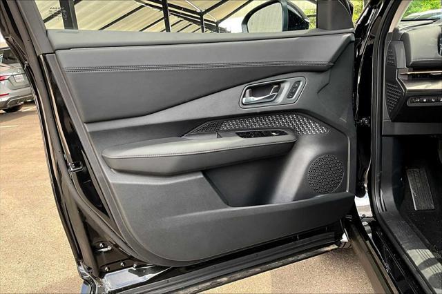 new 2025 Nissan ARIYA car, priced at $39,587