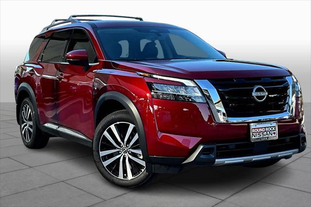 new 2024 Nissan Pathfinder car, priced at $46,853