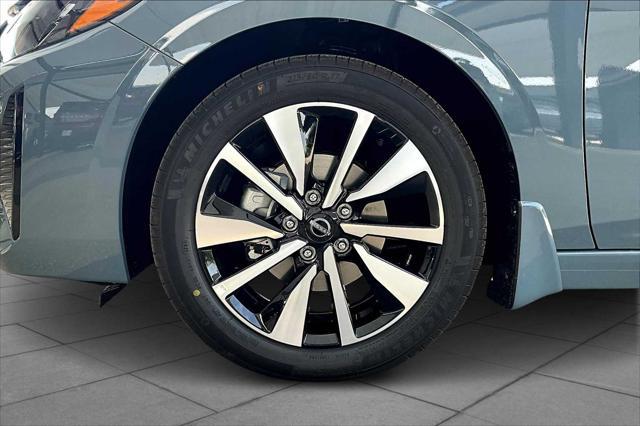 new 2025 Nissan Sentra car, priced at $28,075