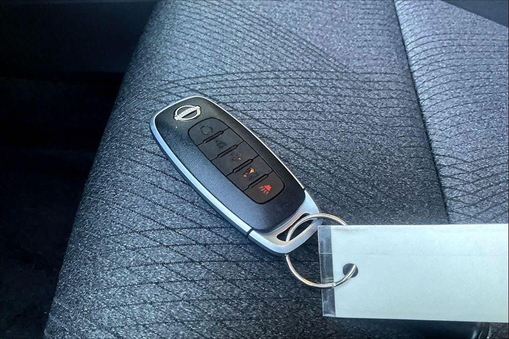 used 2025 Nissan Rogue car, priced at $24,300