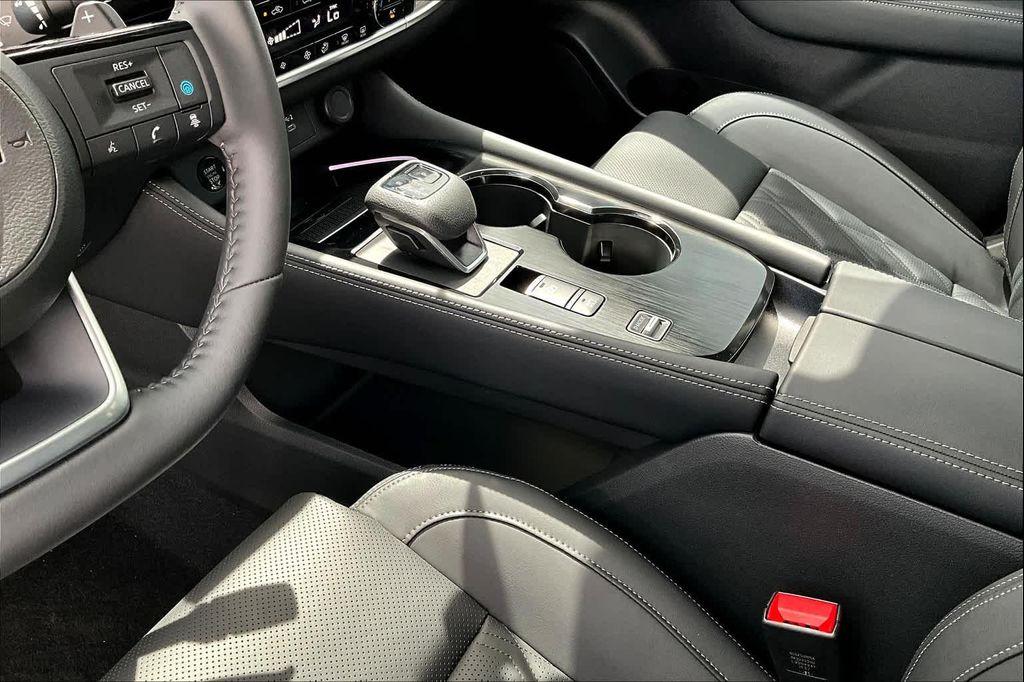new 2024 Nissan Rogue car, priced at $43,160