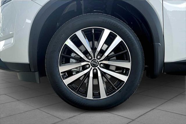 new 2025 Nissan Pathfinder car, priced at $48,809