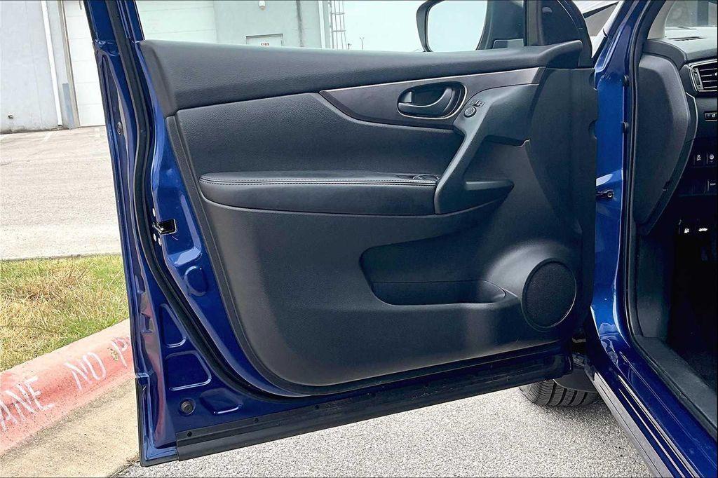 used 2020 Nissan Rogue Sport car, priced at $16,897