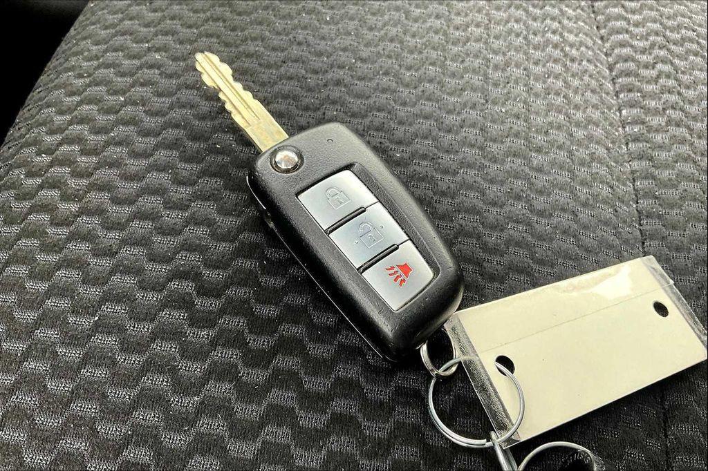 used 2020 Nissan Rogue Sport car, priced at $16,897