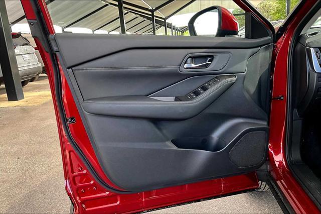 new 2025 Nissan Rogue car, priced at $35,255