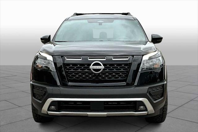 new 2025 Nissan Pathfinder car, priced at $43,438