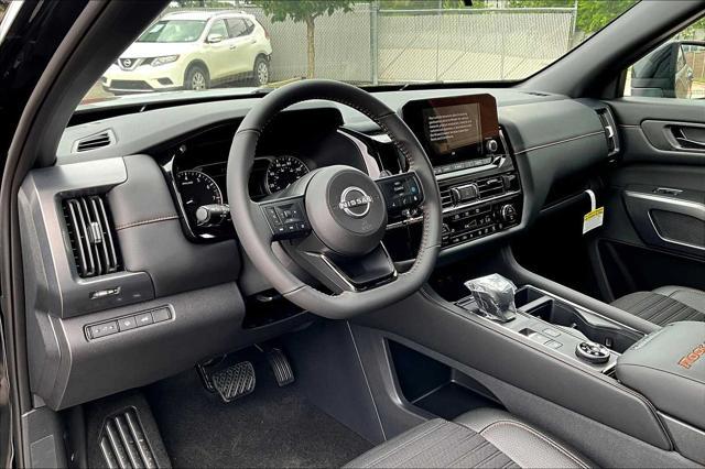 new 2025 Nissan Pathfinder car, priced at $43,438