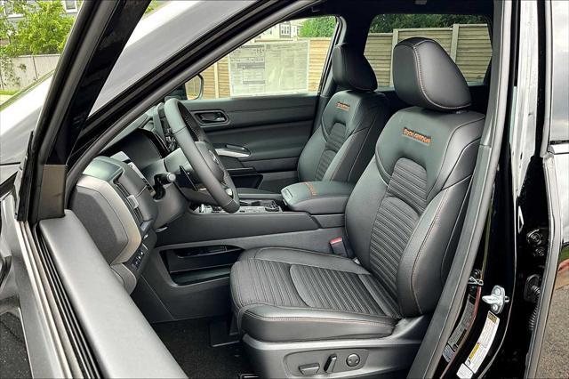 new 2025 Nissan Pathfinder car, priced at $43,438