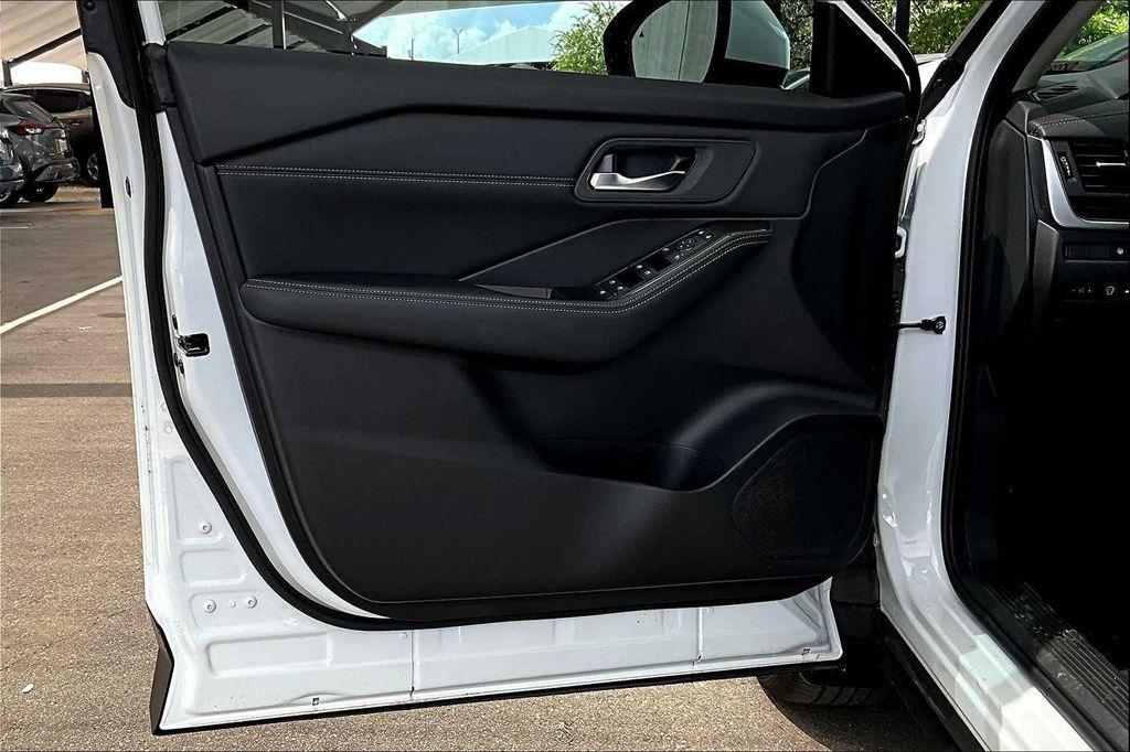 new 2025 Nissan Rogue car, priced at $35,700