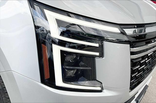 new 2025 Nissan Armada car, priced at $59,991