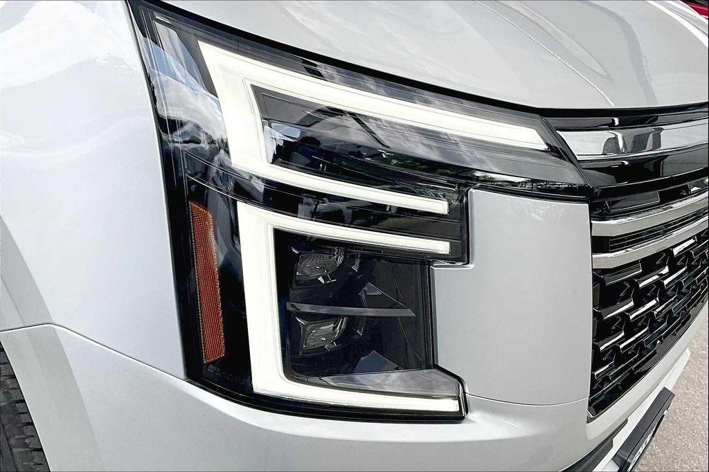 new 2025 Nissan Armada car, priced at $59,991