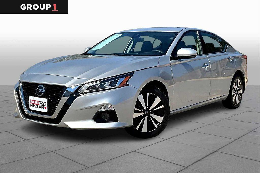 used 2022 Nissan Altima car, priced at $23,899