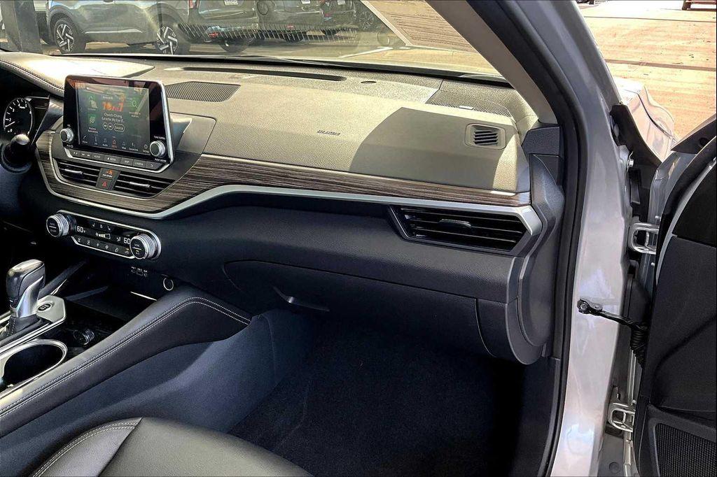 used 2022 Nissan Altima car, priced at $22,786