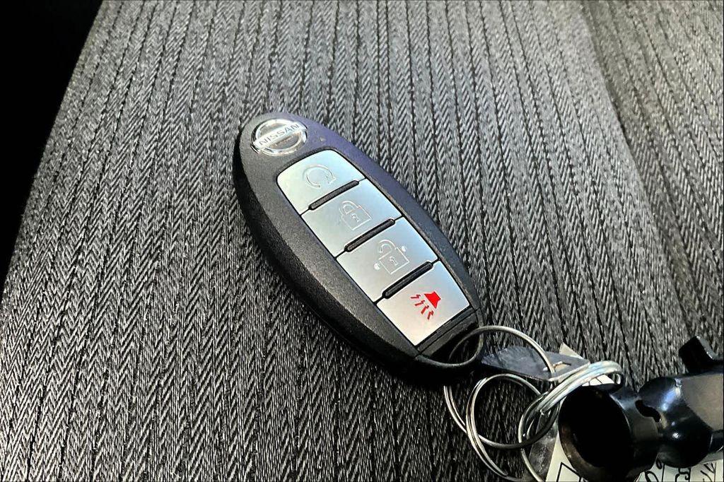 used 2021 Nissan Rogue car, priced at $18,534