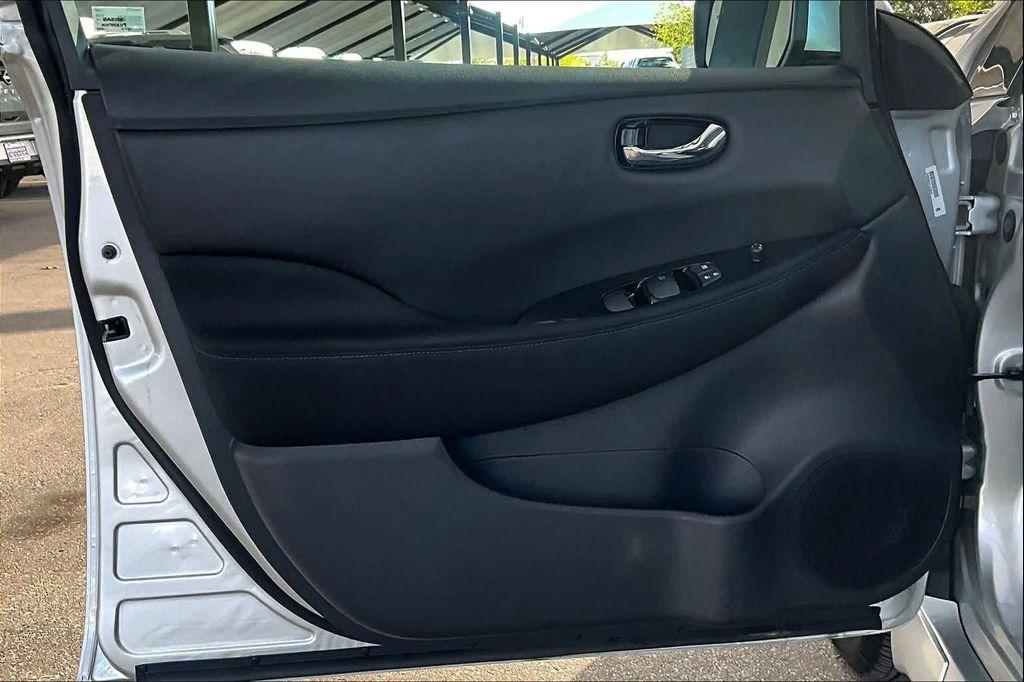 used 2024 Nissan Leaf car, priced at $20,987
