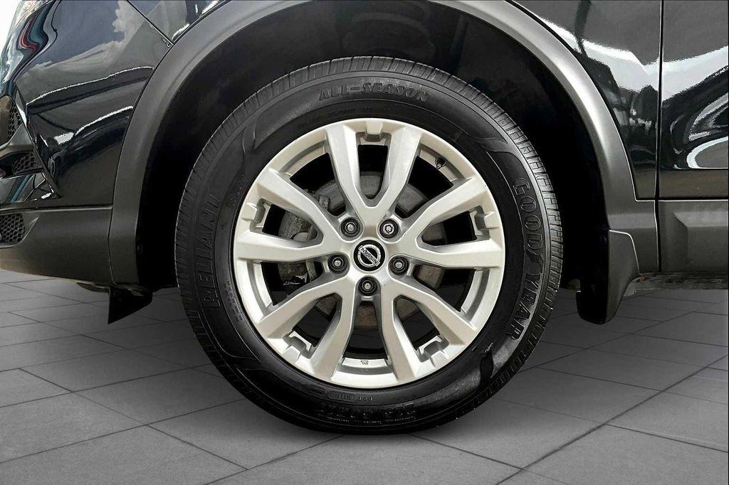 used 2021 Nissan Rogue Sport car, priced at $18,788